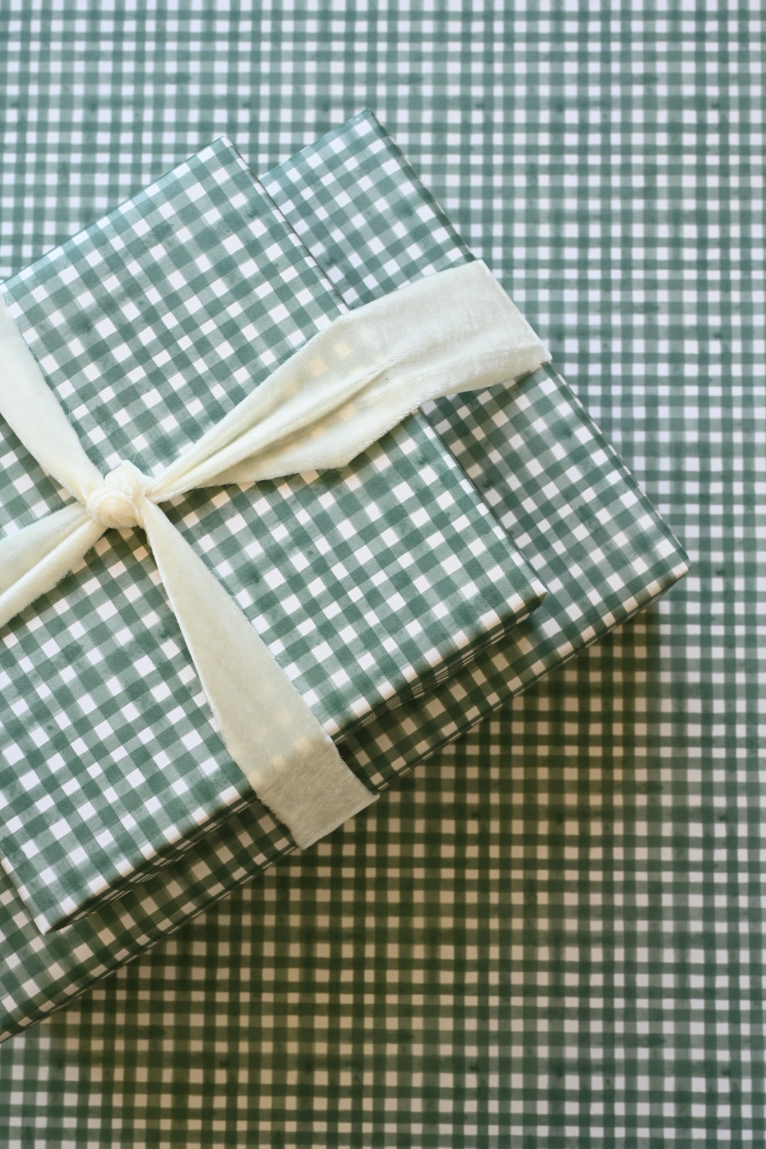 Tonga Green Gingham Gift Wrap